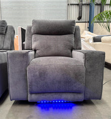  Bison single recliner with LED lights 