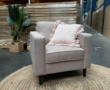  Hamilton Armchair in Linen Fabric